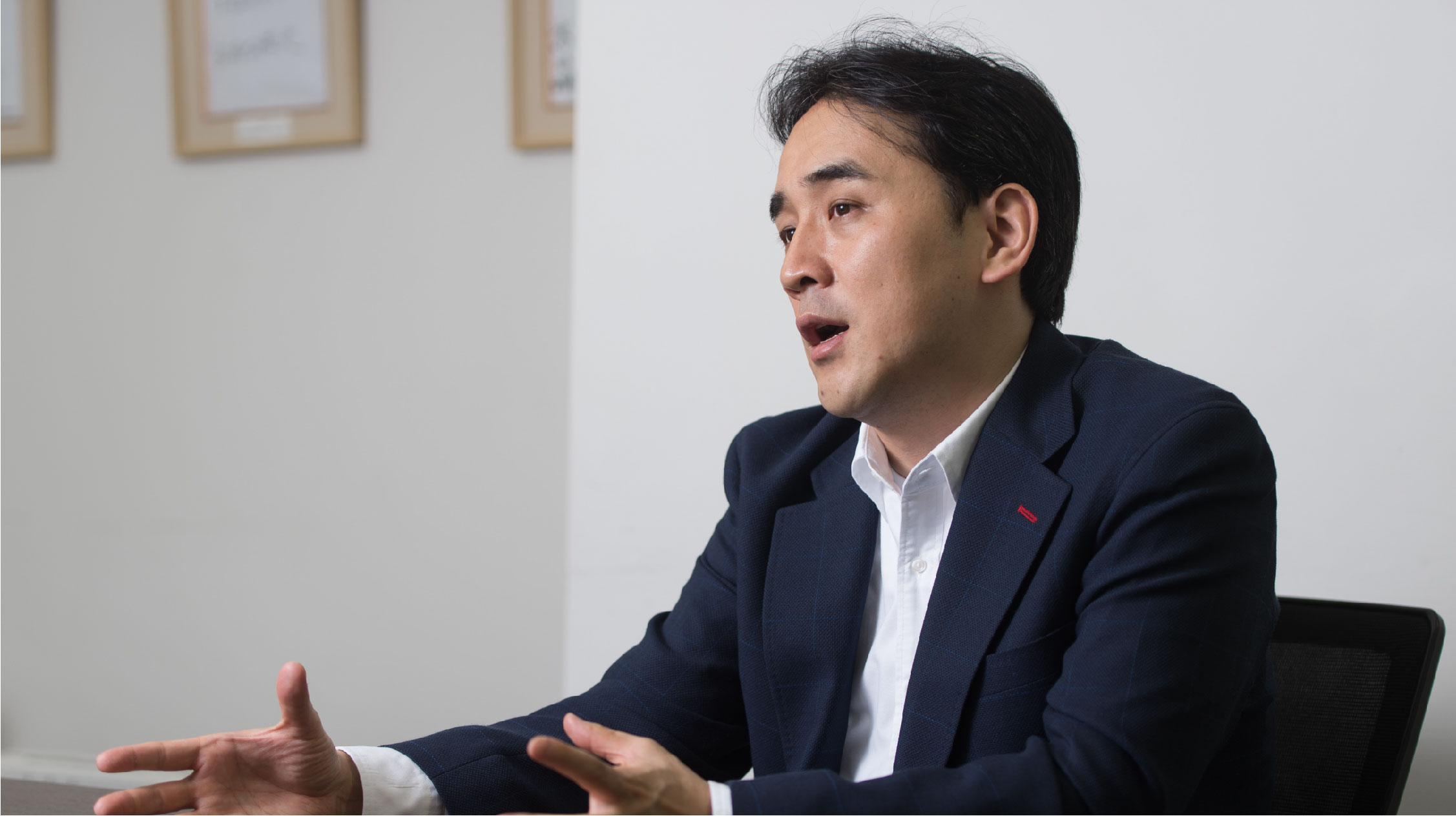 Йошихару Сакамото